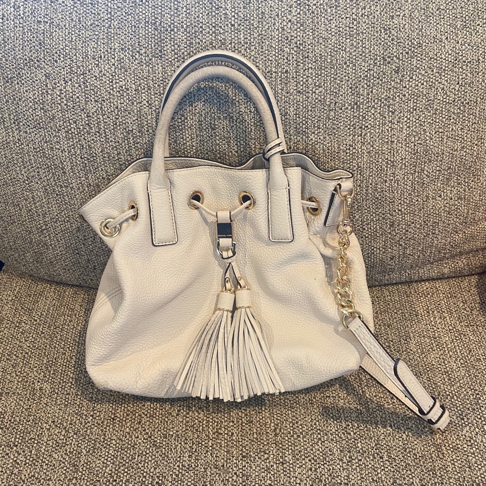 Michael Kors Camden Medium Drawstring purse